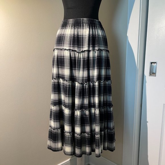 Denim & Supply Ralph Lauren Dresses & Skirts - Ralph Lauren vintage viscose tiered skirt